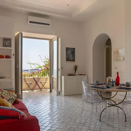 Holiday home Dolce House Stunning Views By The Sea