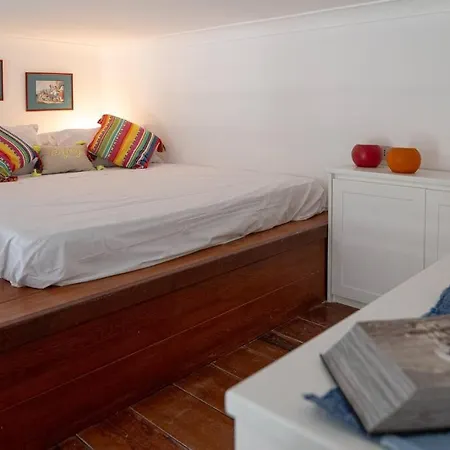 Holiday home Dolce House Stunning Views By The Sea *